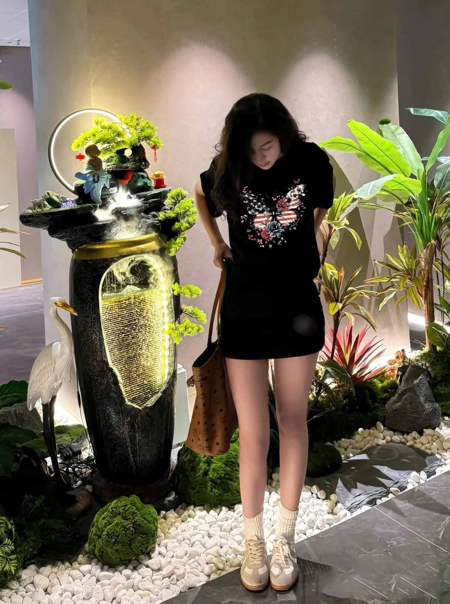 Lô áo thun hot quá đẹp mấy c oi