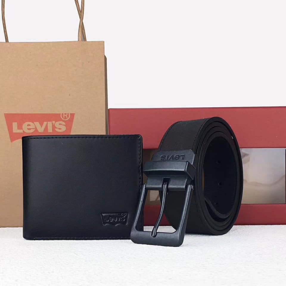 Set thắt lưng kèm ví Levis