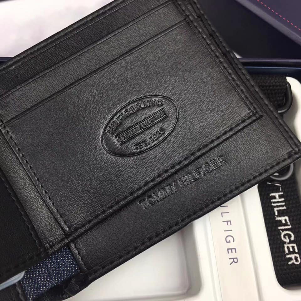Set thắt lưng kèm ví Levis