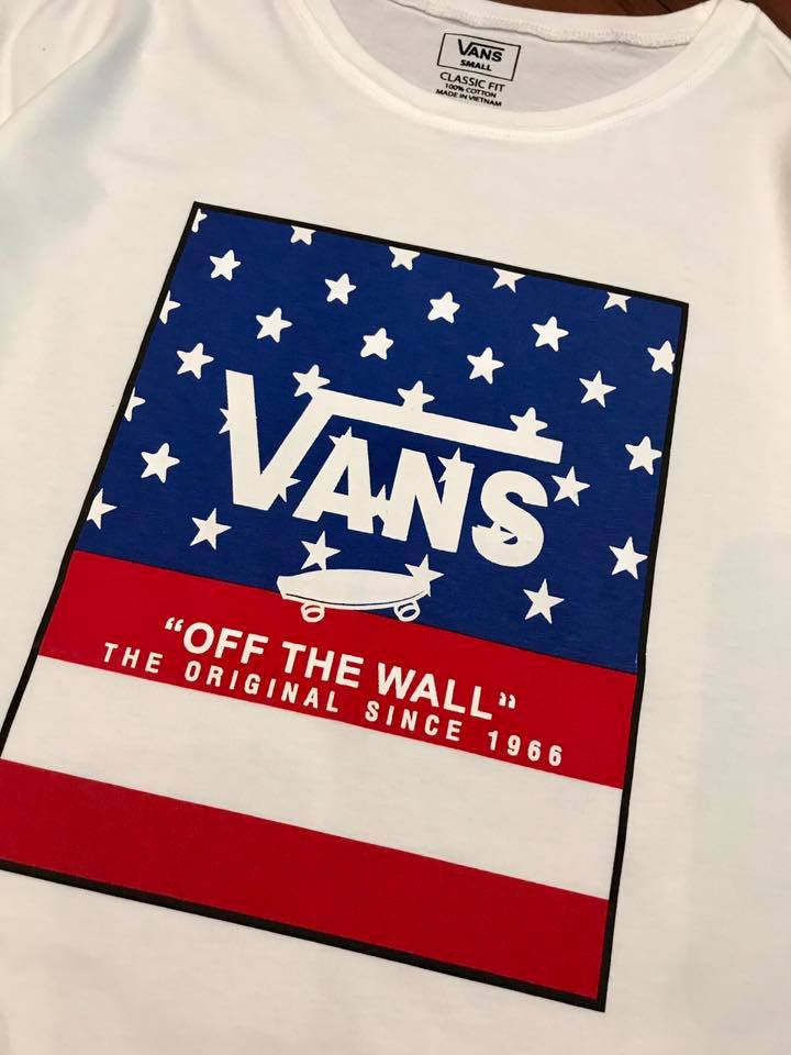 Vans oversize form suôn rộng