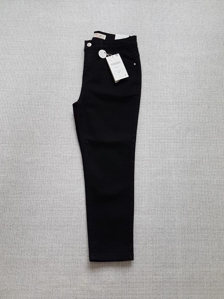 Quần 8 tất zara chất jean đen mịn co giãn thoải mái