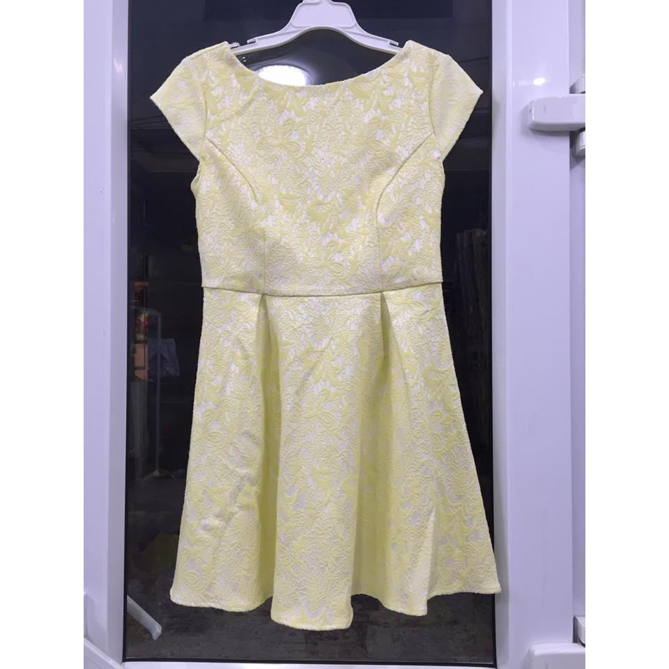 Đầm sale