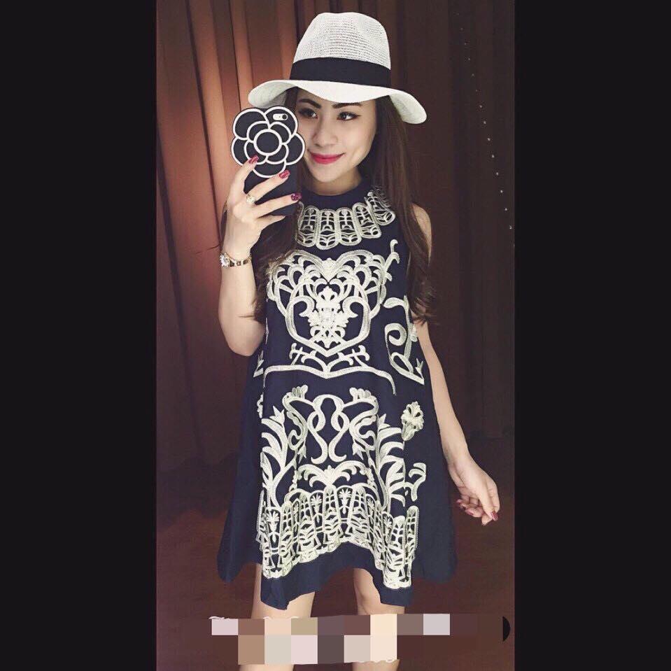 Đầm oversize xịn  họa tiết độc