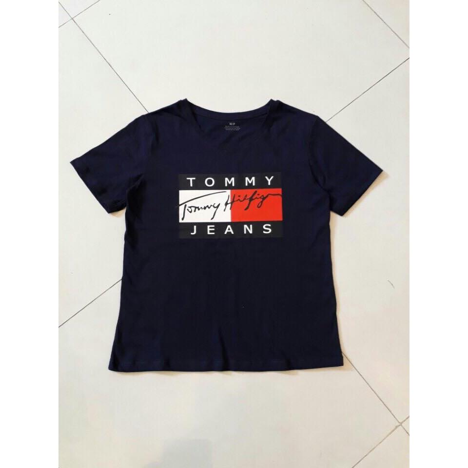 Áo thun cotton in chữ Tommy