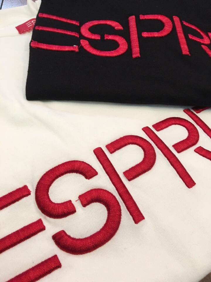 Áo thun cotton thêu nổi chữ Esprit