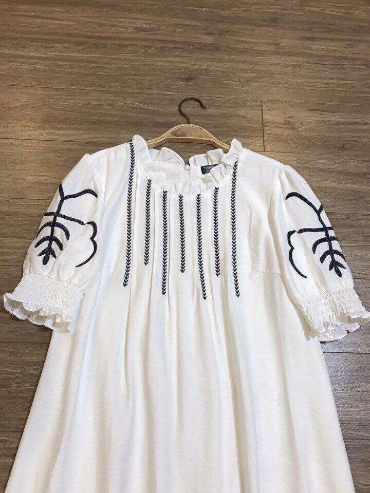 Đầm thêu Topshop siêu xinh