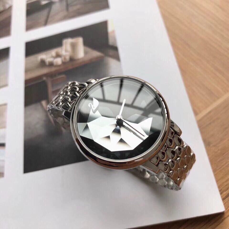 Swaroski hàng xịn săn sale 
