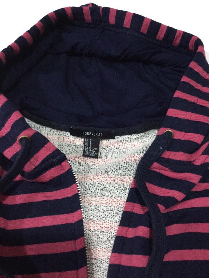 Áo khoát chống nắng.