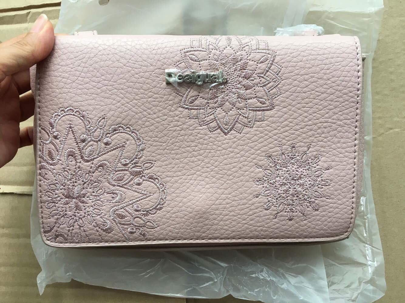 Túi da hỗn hợp hàng XK