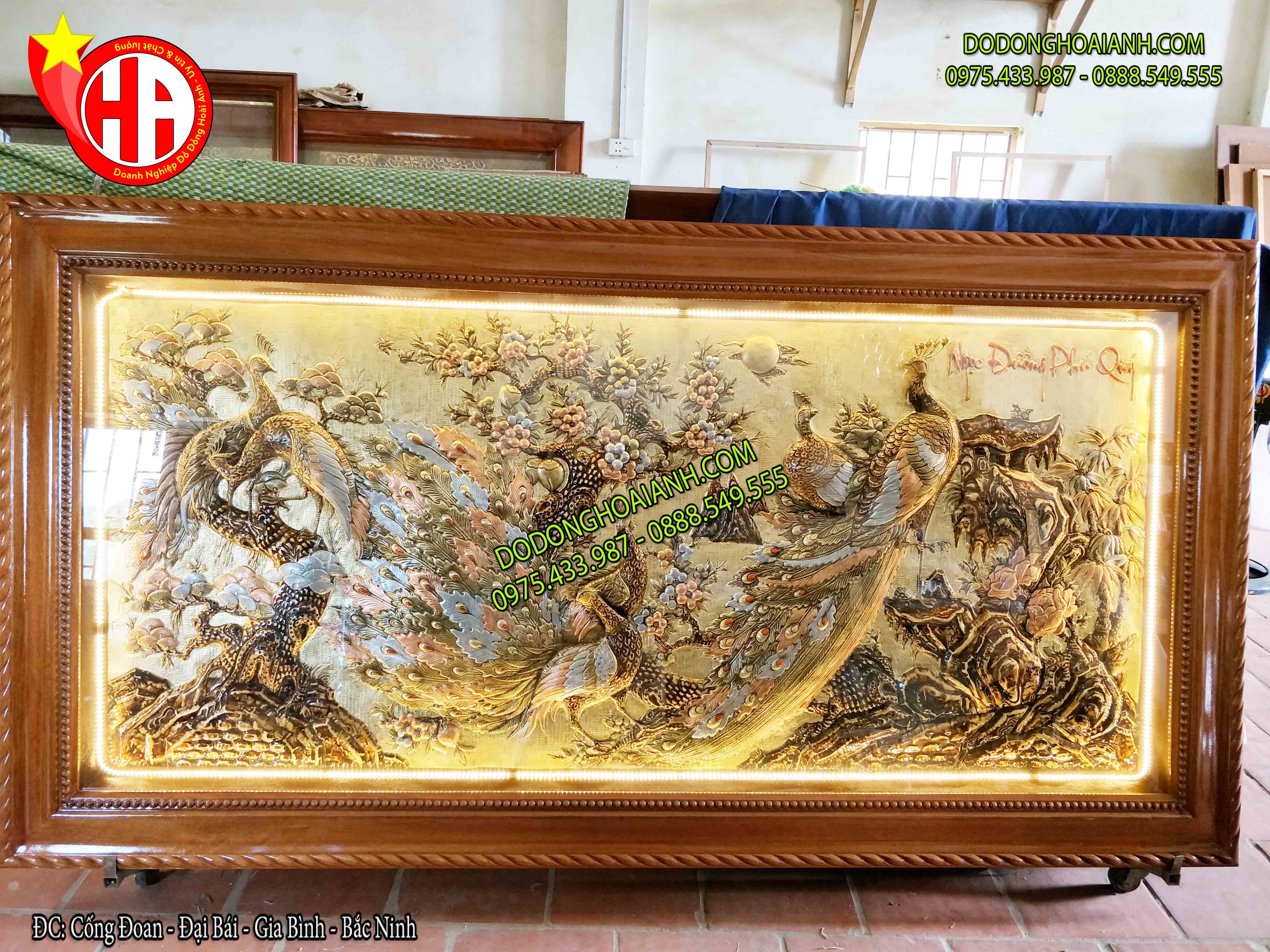 Tranh đồng công mai - đồ đồng Hoài Ánh
