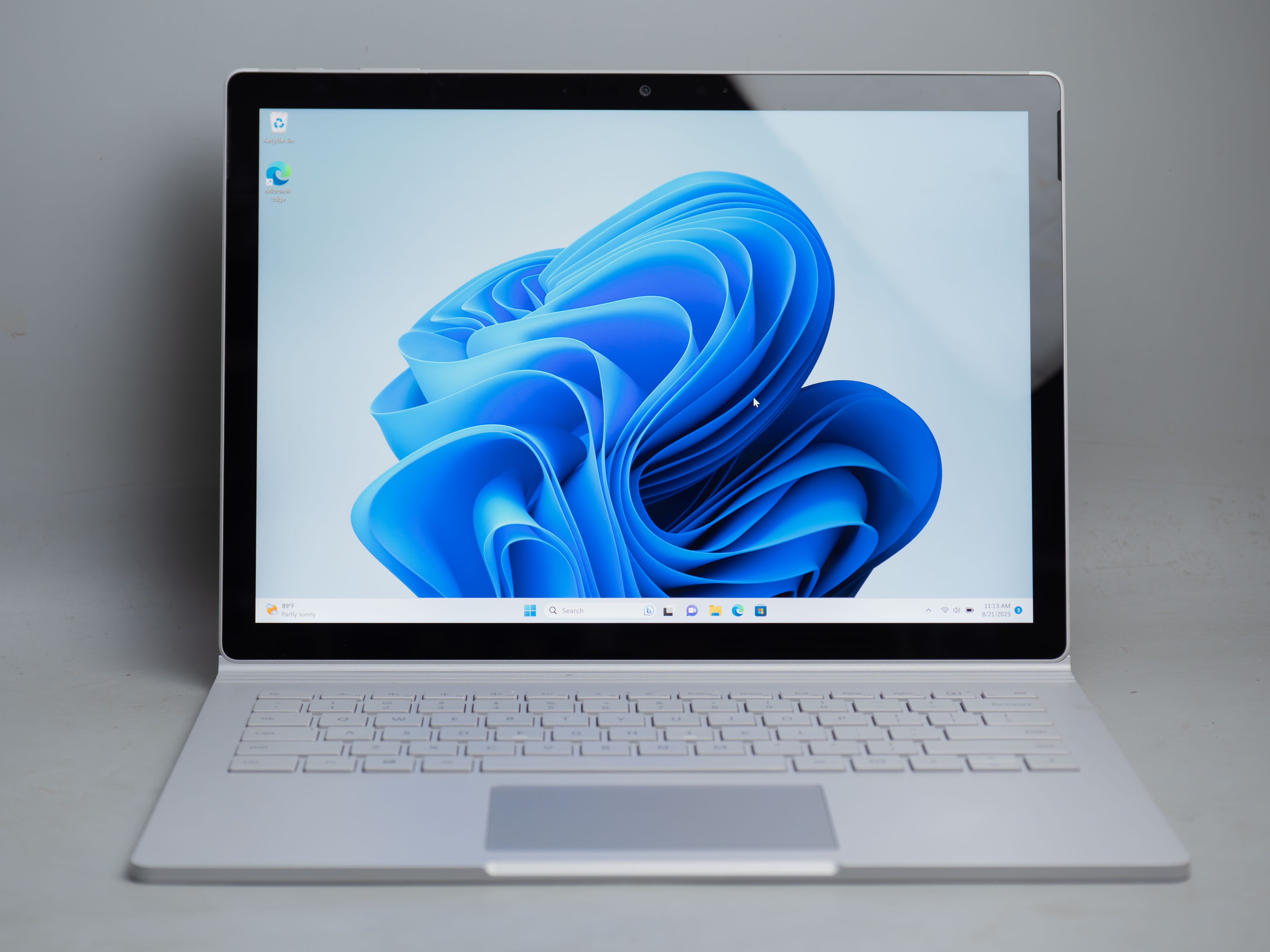 surface-book-3-ssd-256gb-core-i5-1035g7-ram-8gb-13-5-inches-19660