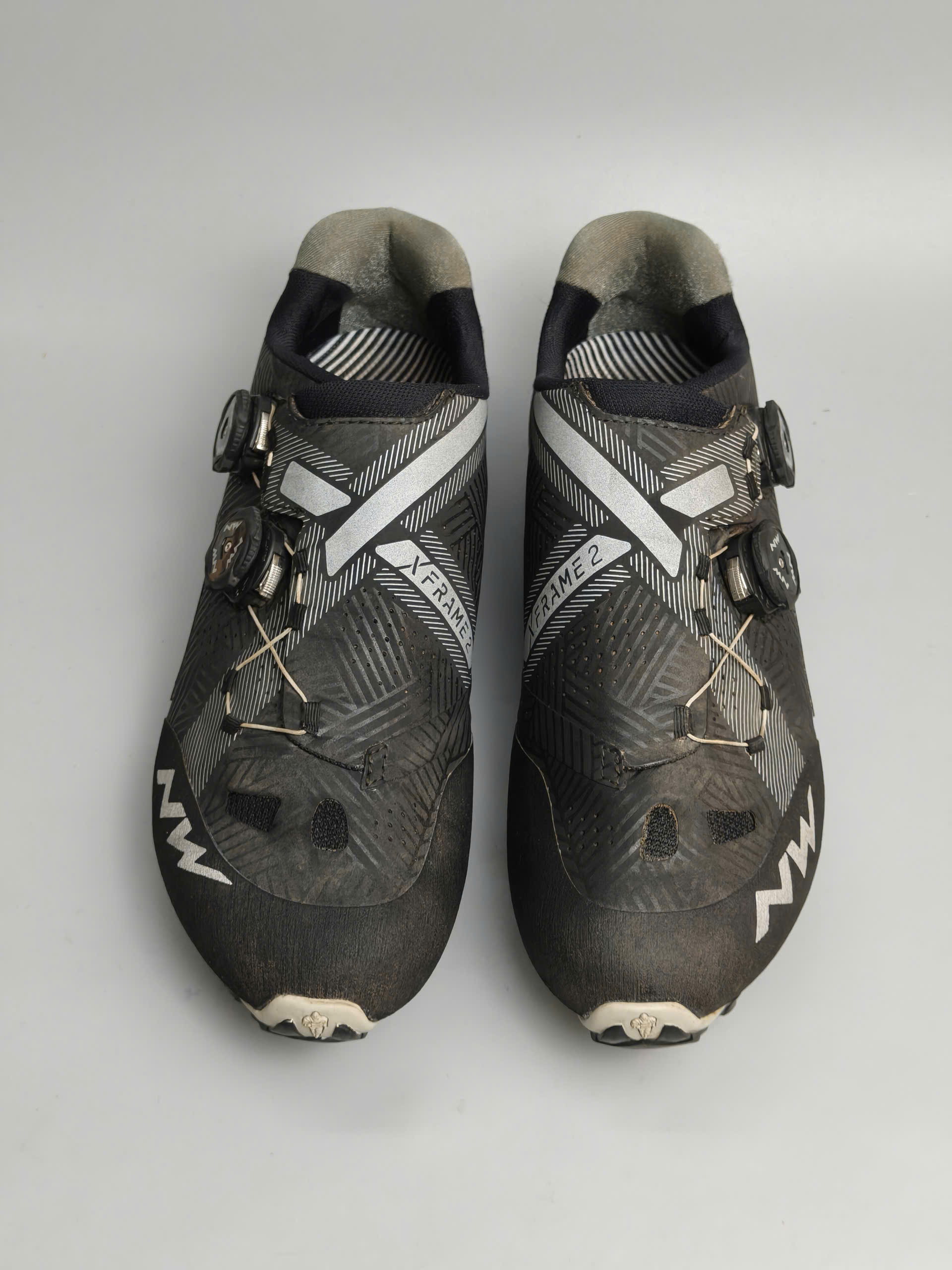 44-north-wave-xframe2-g0110