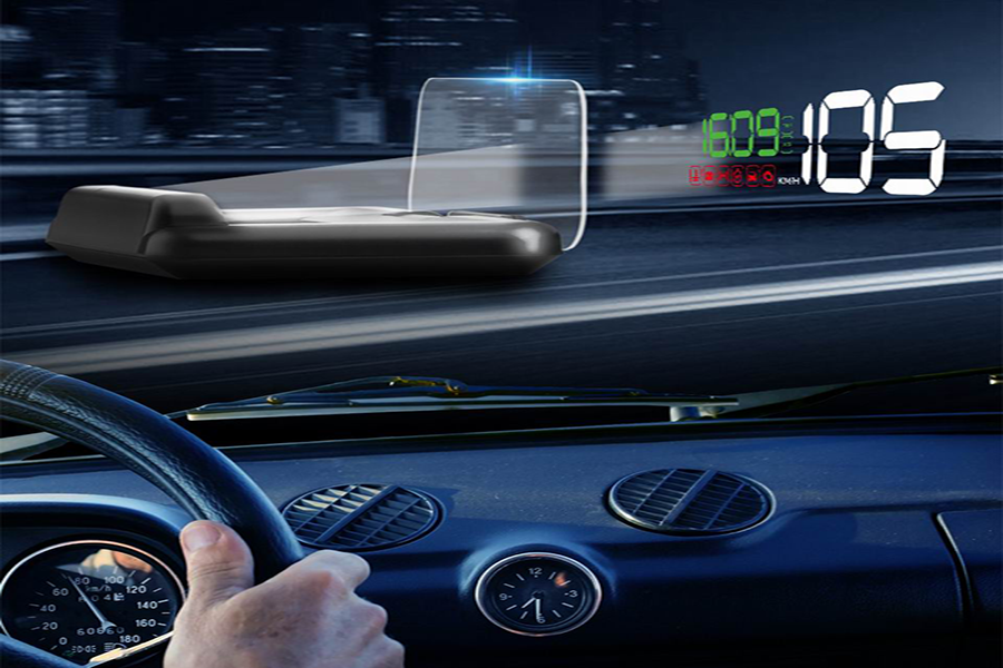 HUD Head Up Display - Công nghệ hiển thị tốc độ trên kính lái