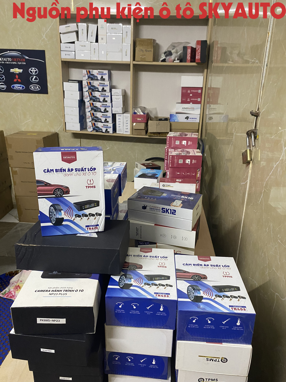 Mua buôn phụ kiện ô tô tại Hà Nội