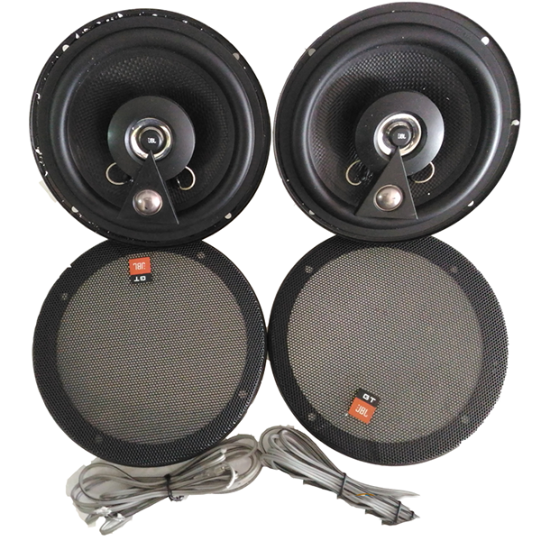 1. Giới thiệu về loa cánh cửa ô tô JBL