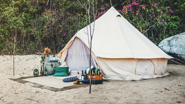   Bí quyết dựng lều cắm trại tại nơi có gió lớn