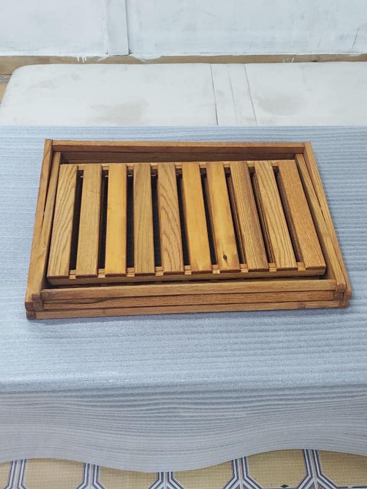 [CHO THUÊ] KỆ GỖ 3 TẦNG GẤP GỌN