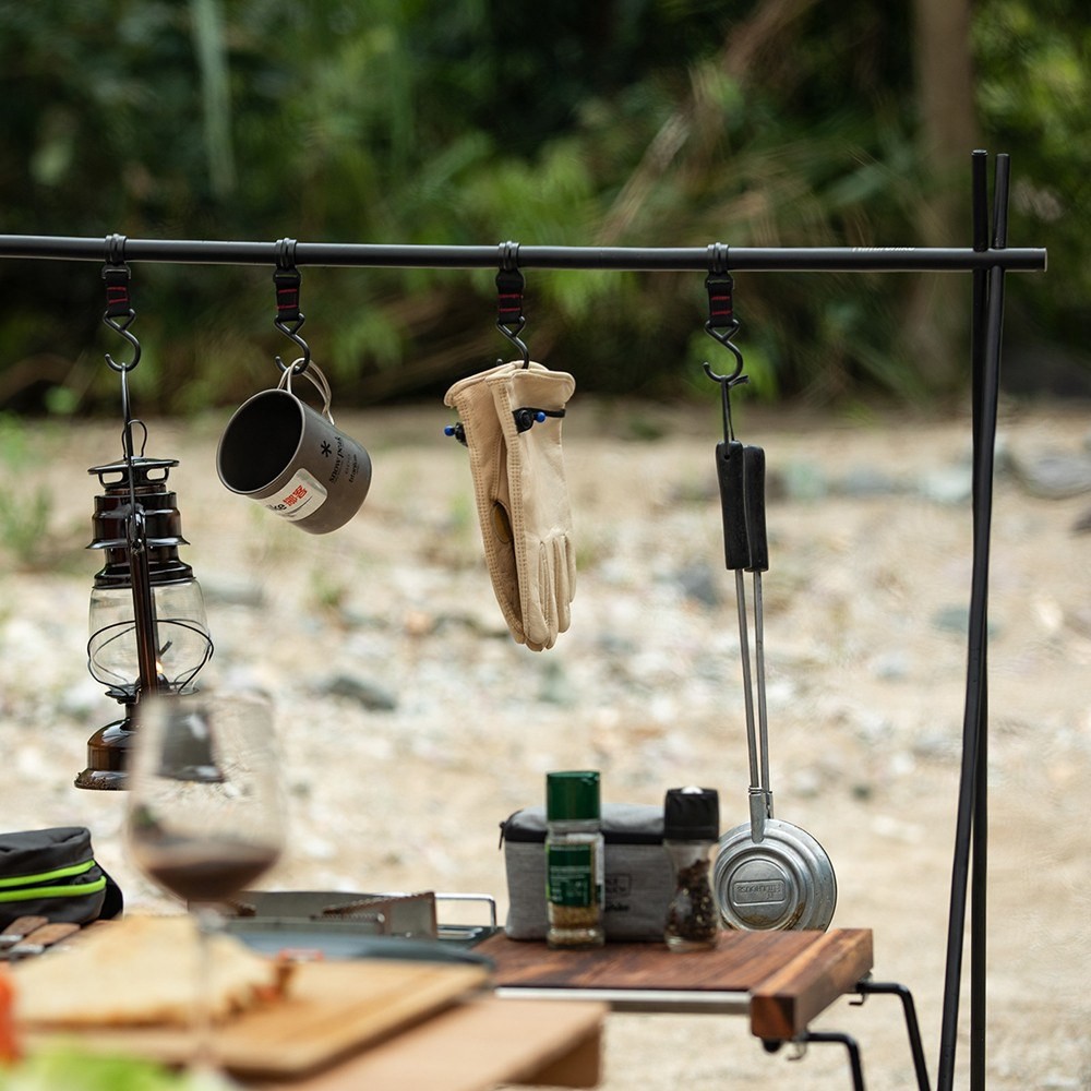 GIÁ TREO ĐỒ TAM GIÁC NATUREHIKE NH19BJ082 - M
