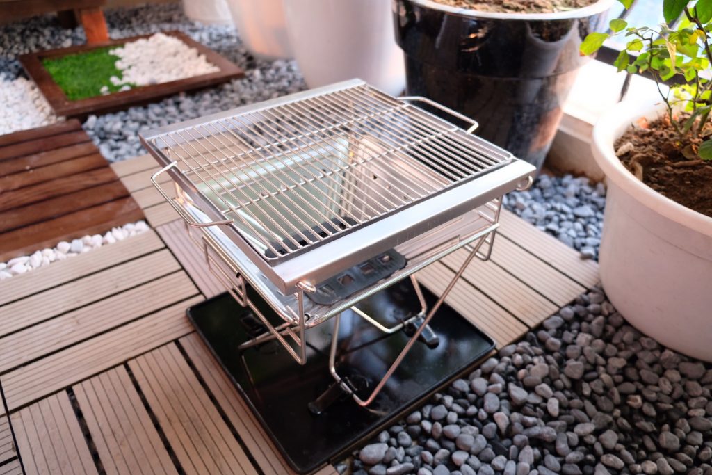 BẾP NƯỚNG THAN DÃ NGOẠI VNXK CAO CẤP DÀNH CHO 4-8 NGƯỜI