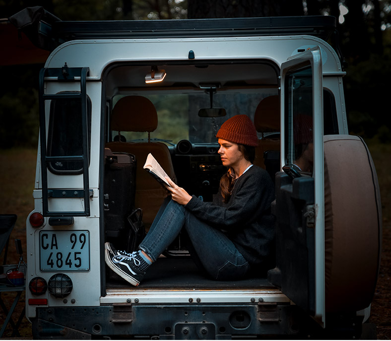 ĐÈN CẮM TRẠI KIÊM SẠC DỰ PHÒNG NATUREHIKE NH18Y001-A