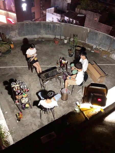 ĐÈN LED DÃ NGOẠI SIÊU SÁNG PIN TRÂU HÀNG XỊN