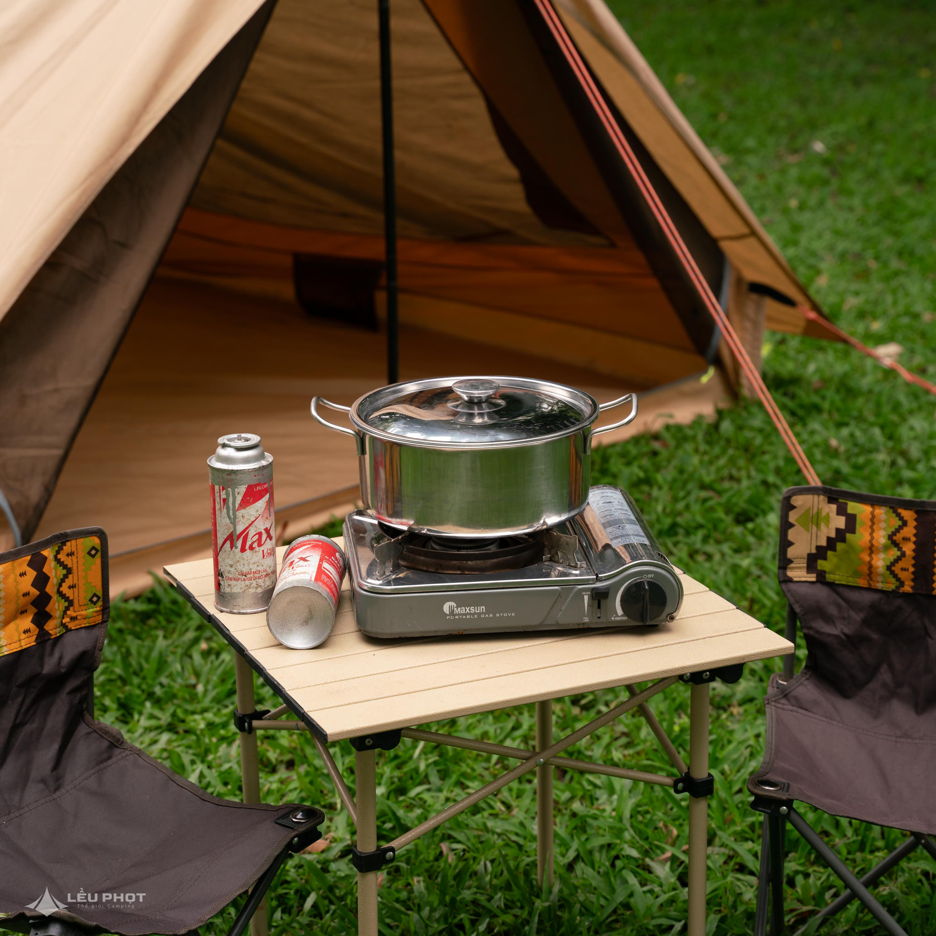 Nồi lẩu mini dùng khi đi camping