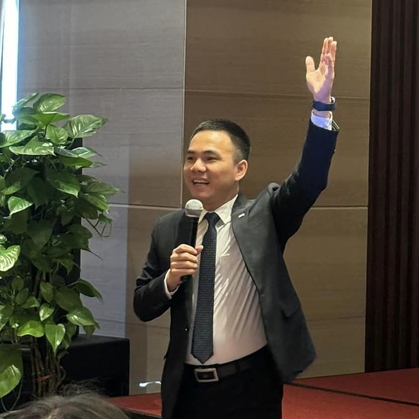 Hoàng Hà BĐS đã rất nhiệt tình kết nối giúp tôi bán căn nhà để thực hiện các mục đích khác về tài chính. Tôi đã gửi bán đến 3 căn nhà và đều thanh khoản nhanh. Cách làm bài bản, chuyên nghiệp của Hoàng Hà và các cộng sự của anh khiến tôi rất ấn tượng và hài lòng.