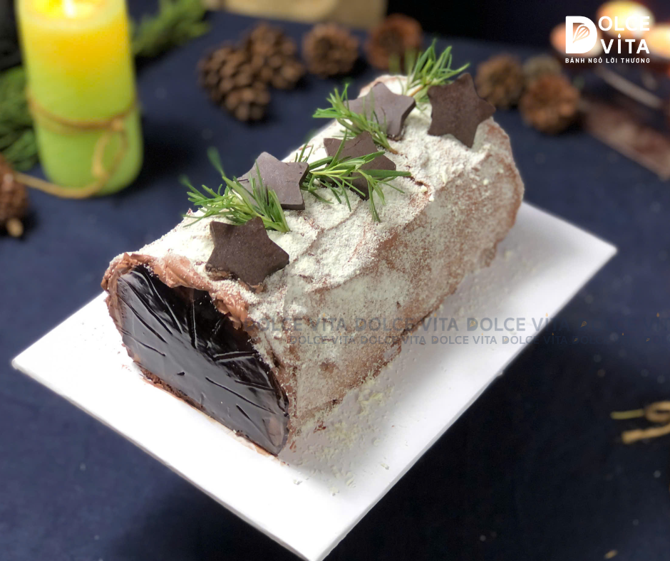 M036 Bánh khúc cây (Yule Log Cake for Christmas) cho mùa Giáng sinh 2025