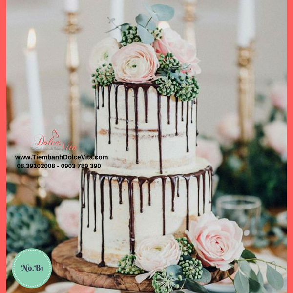 Bánh cưới trần (semi naked/ naked wedding cakes)