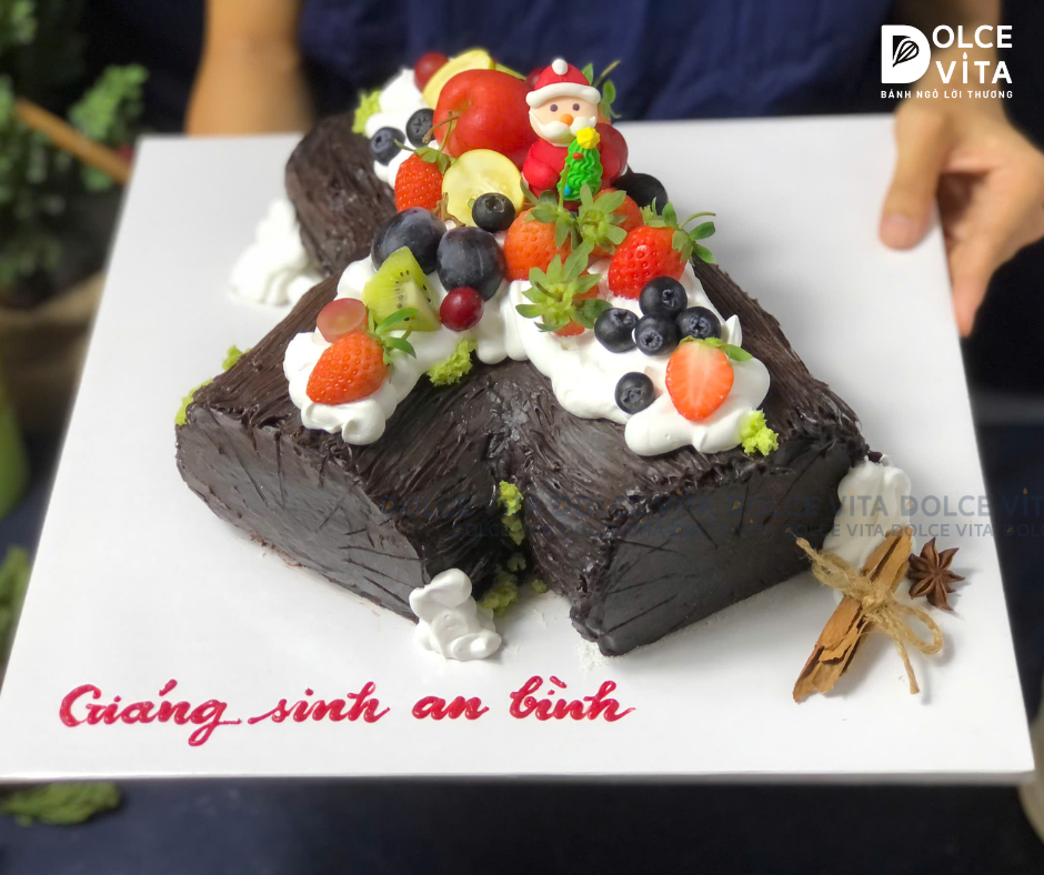 M032 Bánh khúc cây (Yule Log Cake for Christmas) cho Giáng sinh 2025