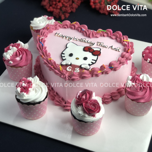 256 (60) Bánh kem vẽ hình Kitty, trang trí thêm cupcake