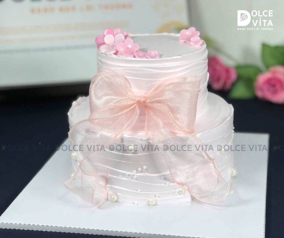 [1561] (80) Bánh kem tầng trang trí nơ - món quà ngọt ngào, nữ tính cho bé gái, phái nữ