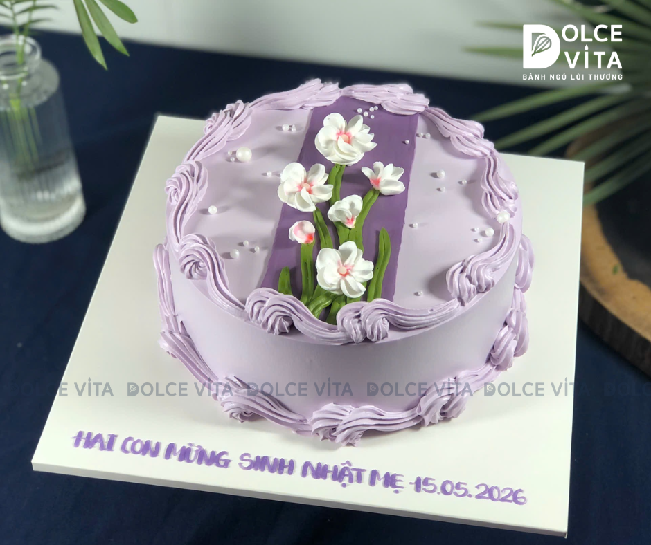 [0200] (50) Bánh vẽ hoa tông màu tím