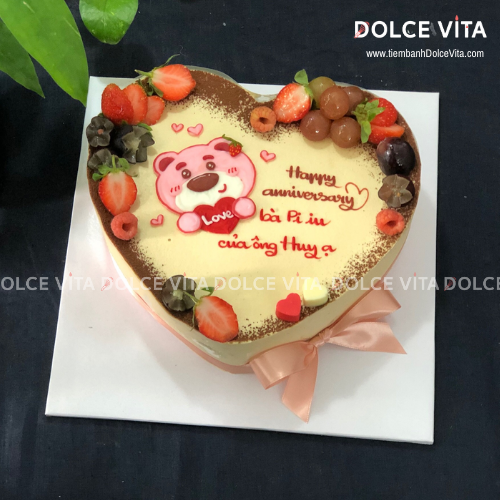 HS005 (25) Tiramisu trái tim vẽ gấu dâu Lotso, kỷ niệm