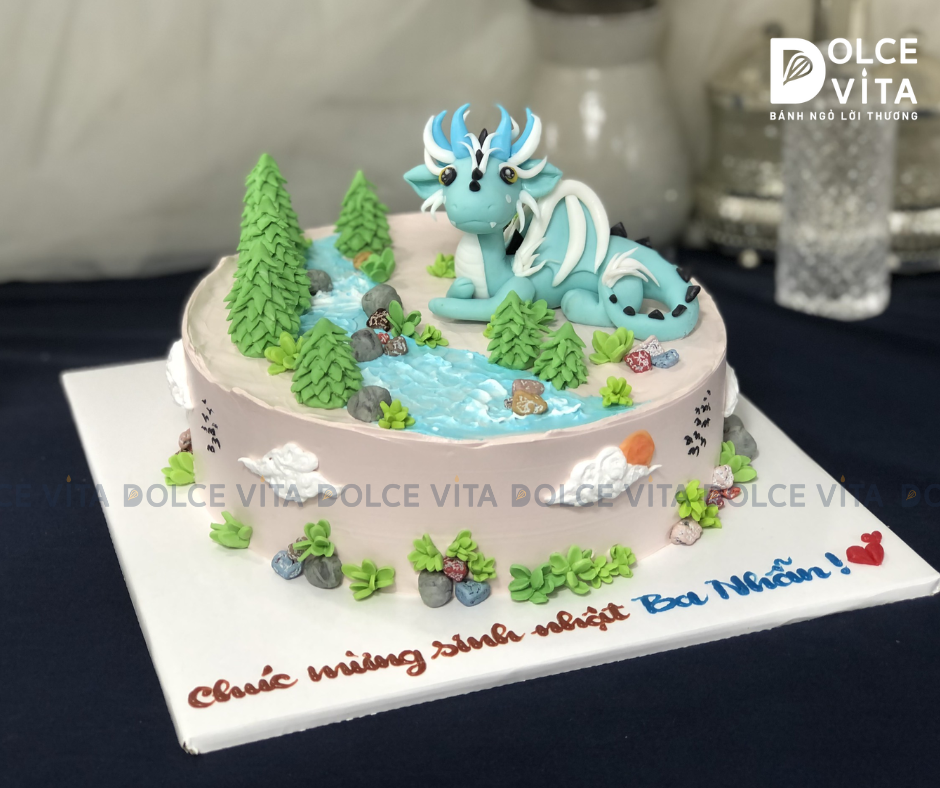 324 (250) (đặt trước 3 ngày) Bánh tạo hình Rồng