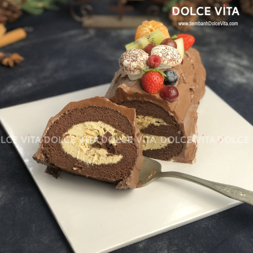 M038 Bánh khúc cây (Yule Log Cake For Christmas) trang trí trái cây cho Giáng sinh 2025