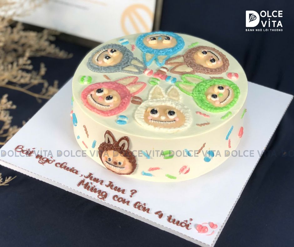 [1486] (90) Bánh kem vẽ Labubu - món quà dễ thương cho bé yêu