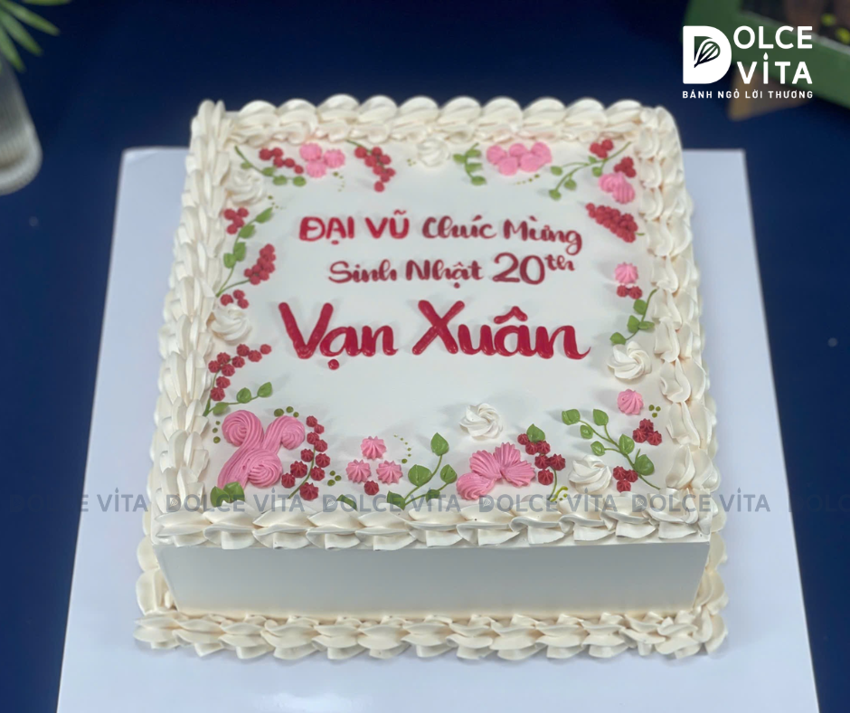 [0108] (90) Bánh hình vuông phong cách retro trang trí vẽ hoa