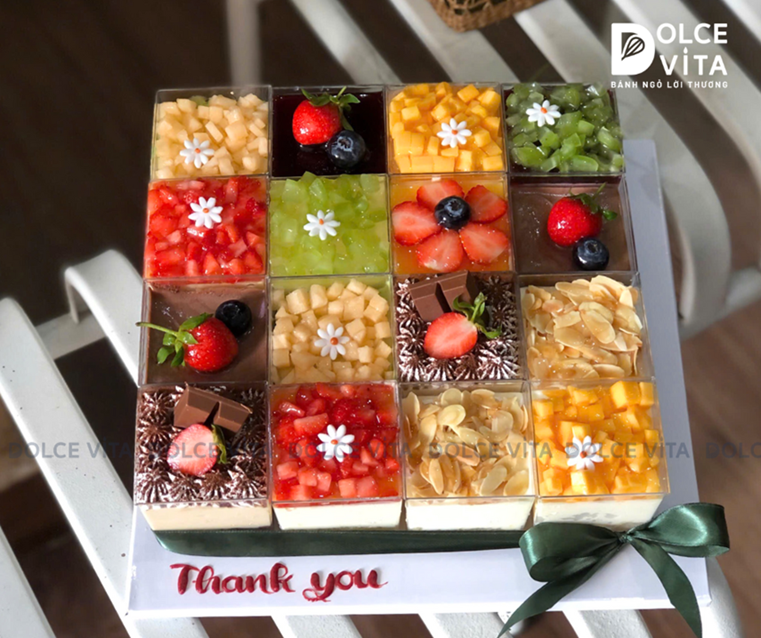 [2064] Set bánh ly nhiều vị cho ngày Gặp mặt, cám ơn, chúc mừng