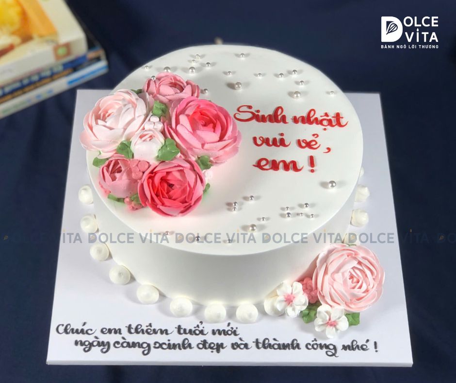 [0708] (70) Bánh trang trí hoa mừng ngày Phụ nữ Việt Nam, 8/3, Ngày của Mẹ...