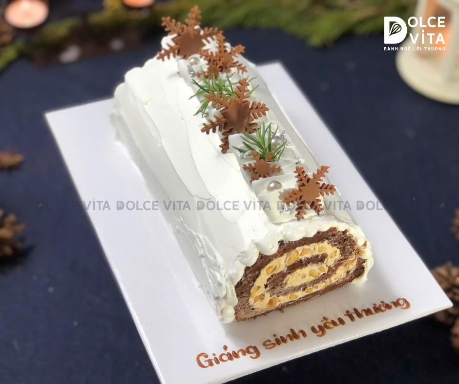 M039 Bánh khúc cây (Yule Log Cake for Christmas) tone trắng