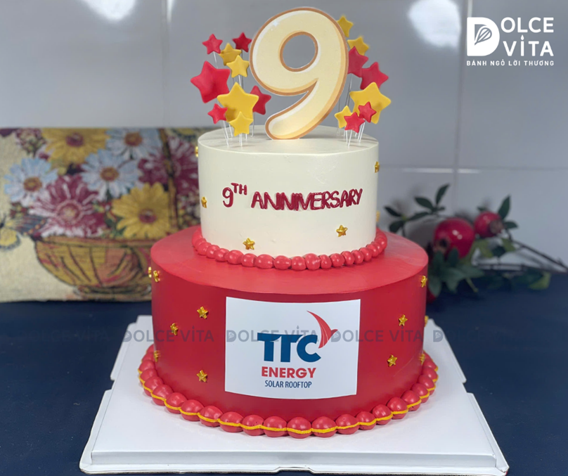 [2930] (300) Bánh tầng cho ngày sinh nhật  - lễ kỷ niệm trang trọng của Doanh nghiệp