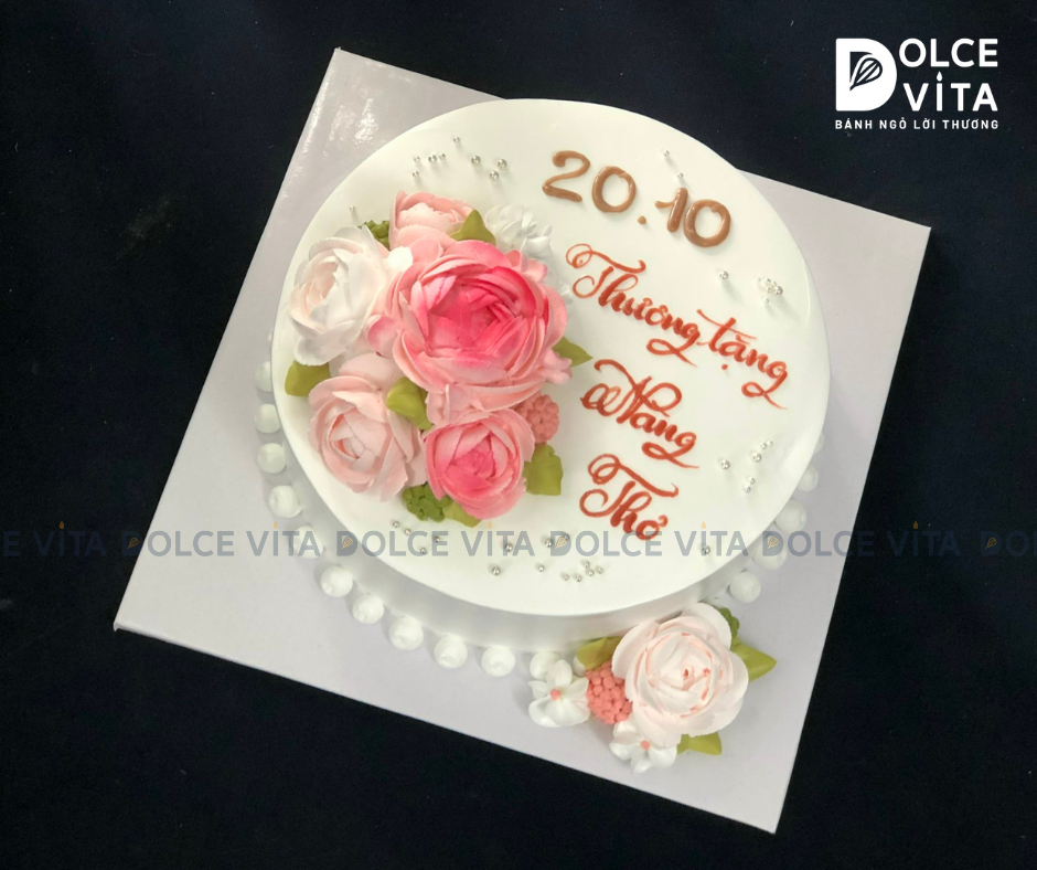 708 (60) Bánh trang trí hoa mừng ngày Phụ nữ Việt Nam