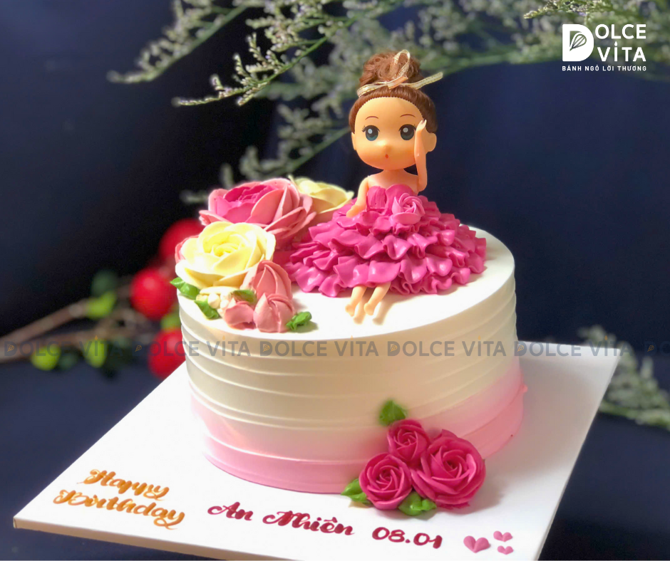 [1205] (80) Bánh Sinh Nhật Búp Bê Bé Gái Tone Hồng