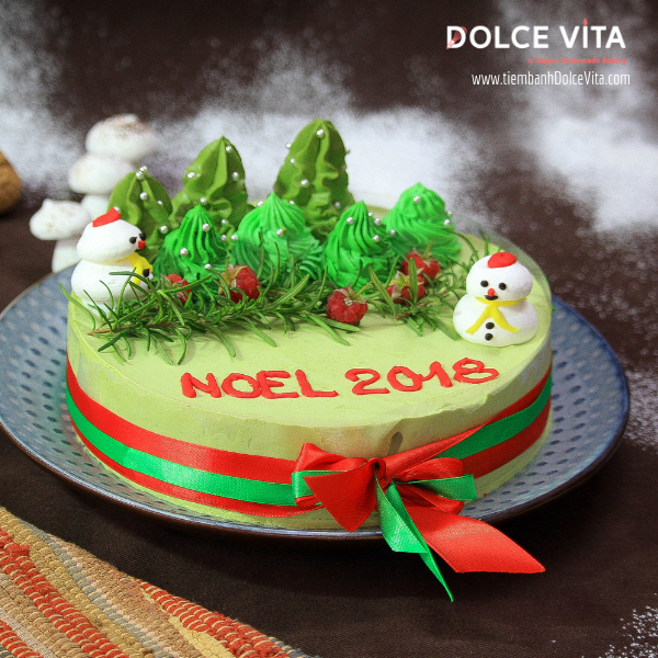 N008 Christmas cake - Bánh Noel/giáng sinh Matcha Yogurt Mousse