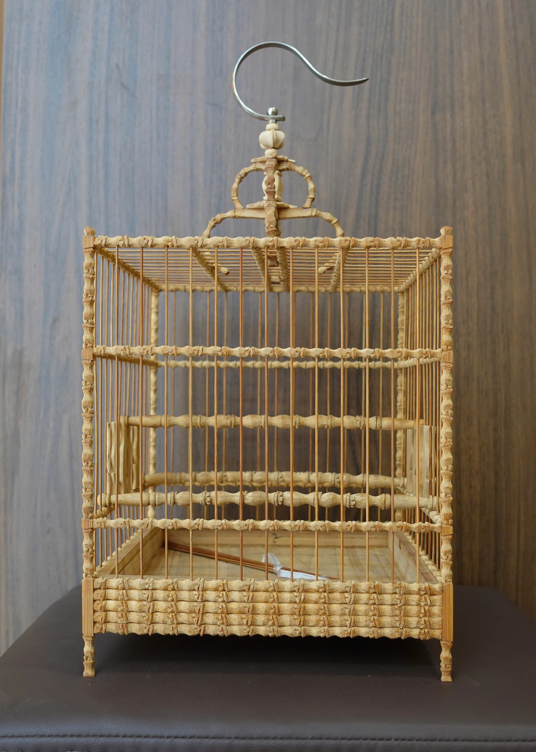 Lồng chim để bàn đốt trúc