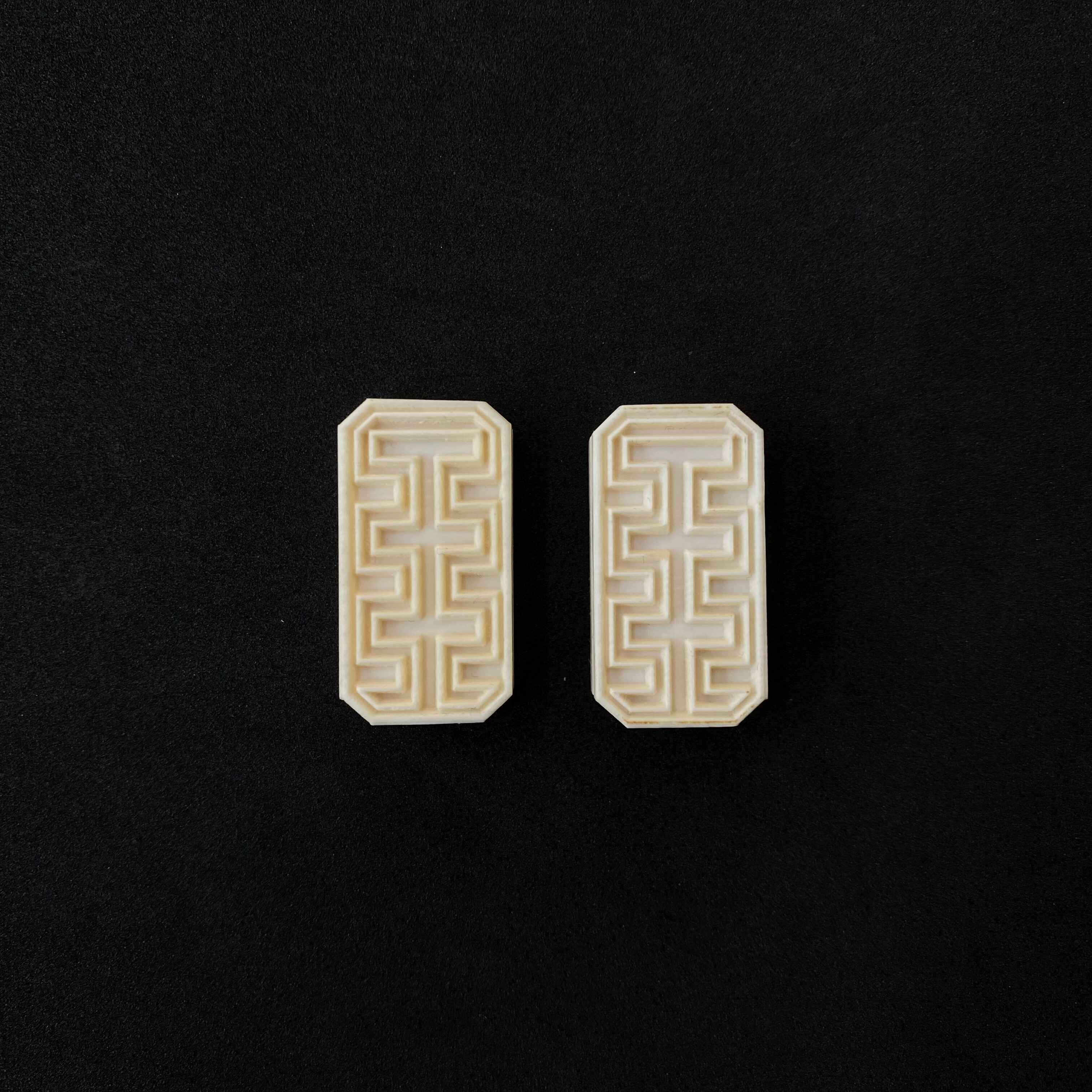 Gối Cóng (Cặp) Ngà