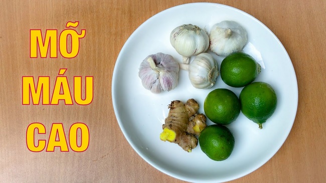 Bài thuốc trị mỡ máu cao bằng chanh gừng tỏi