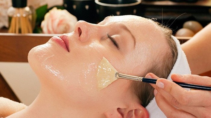 Bôi sữa ong chúa bao lâu thì có tác dụng