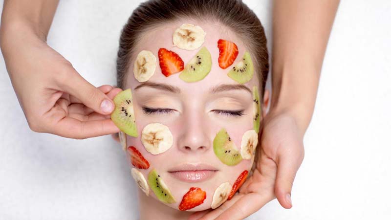 Cách làm mặt nạ trắng da như thế nào